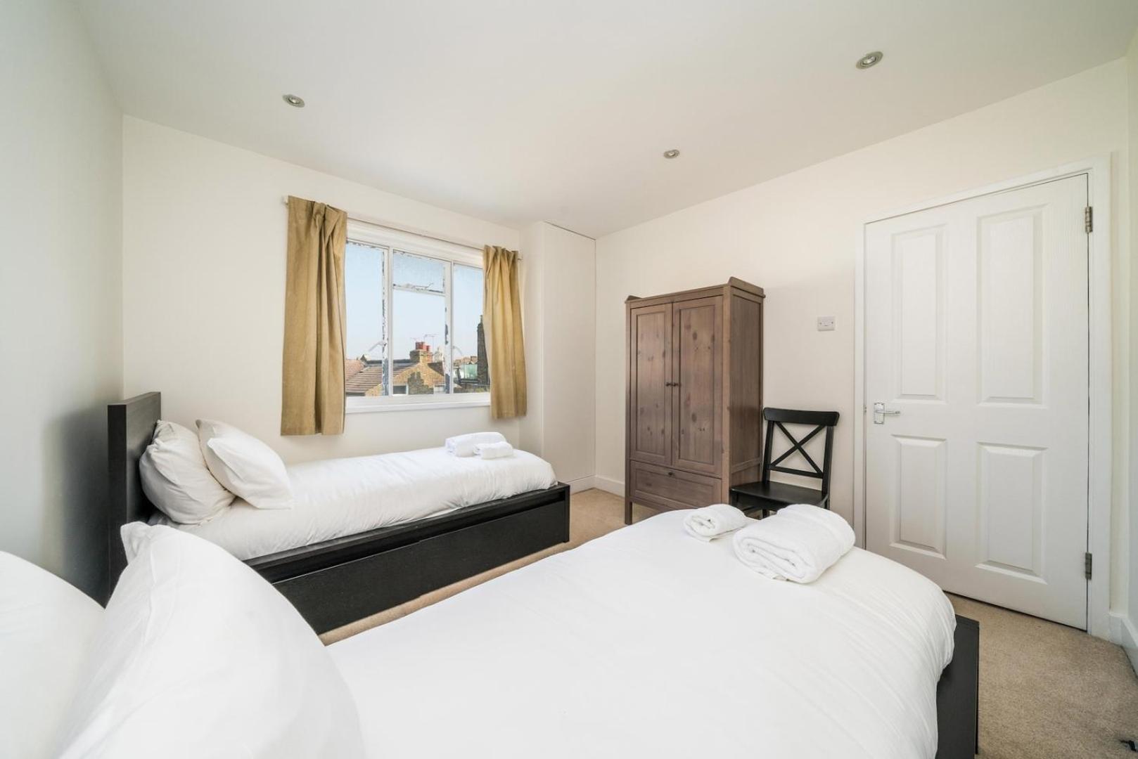New 2Bd Flat Heart Of Battersea - Close To Station London Exteriör bild