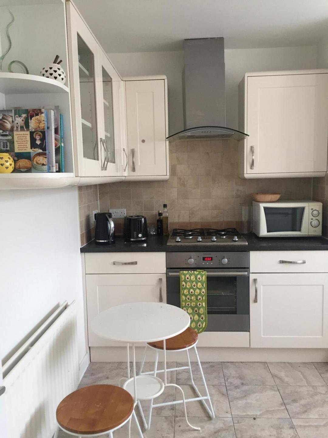 New 2Bd Flat Heart Of Battersea - Close To Station London Exteriör bild