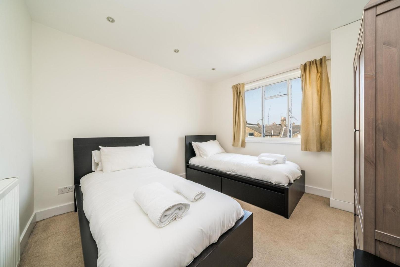 New 2Bd Flat Heart Of Battersea - Close To Station London Exteriör bild